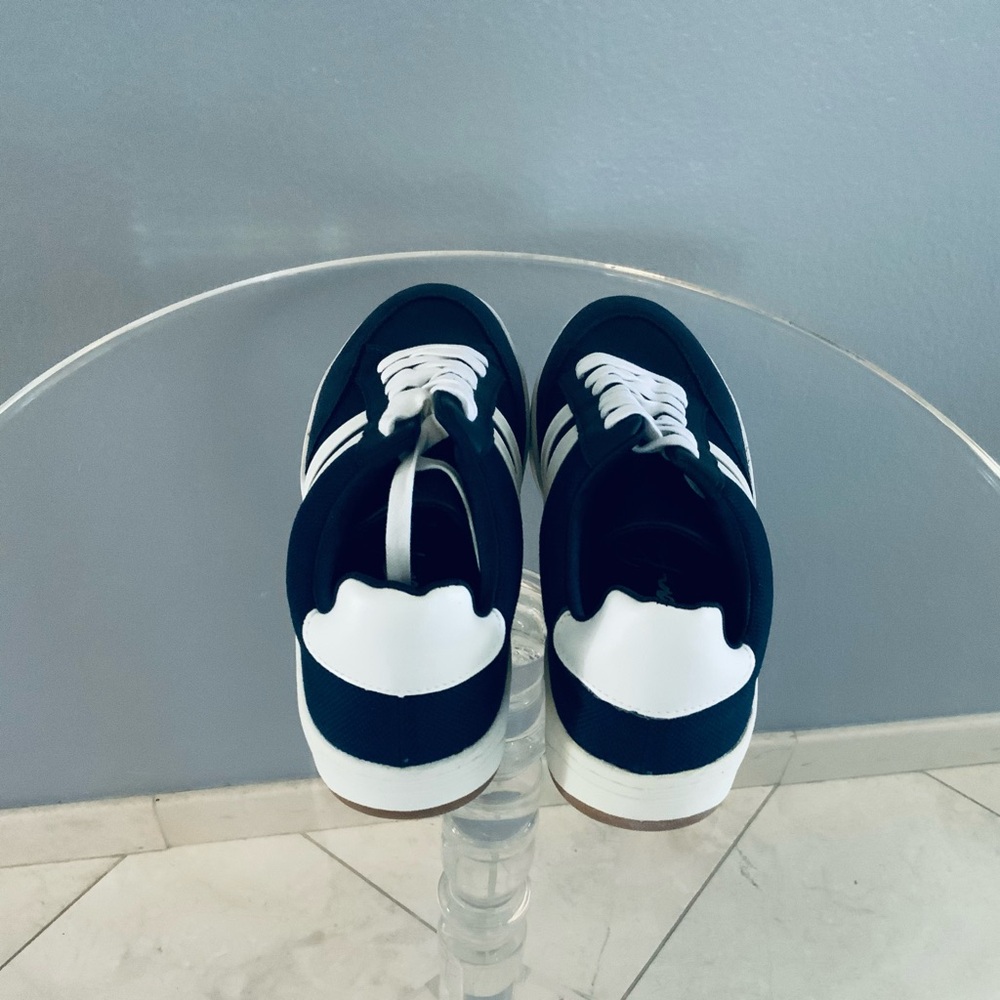 Navy blue Sneakers. - Picture 2 of 12